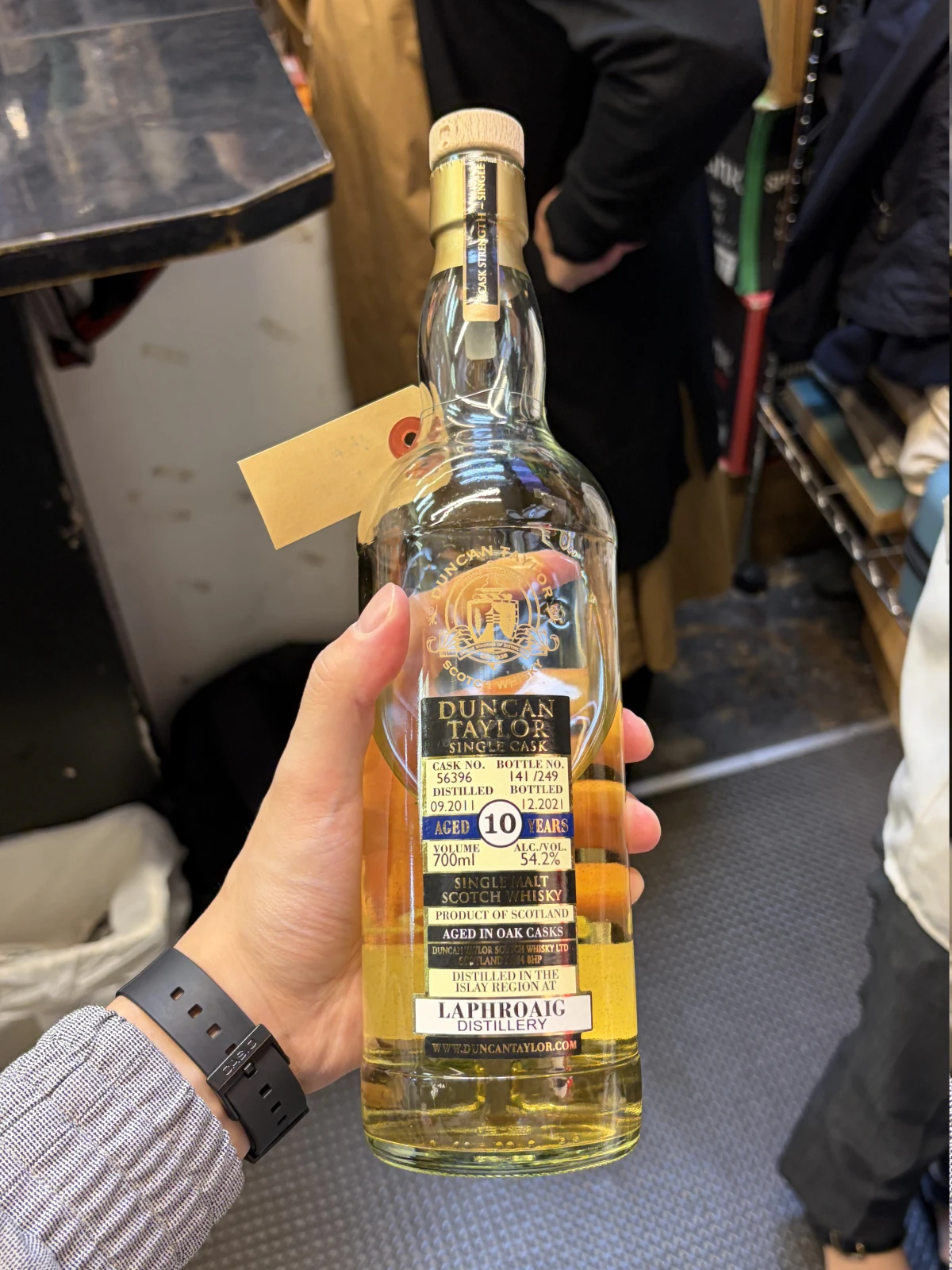Laphroaig 2011 bottle