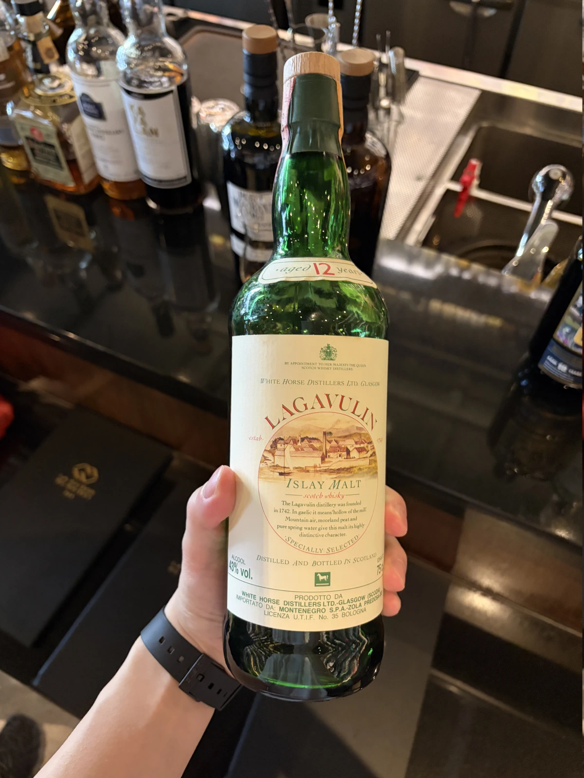 Lagavulin 1970s bottle